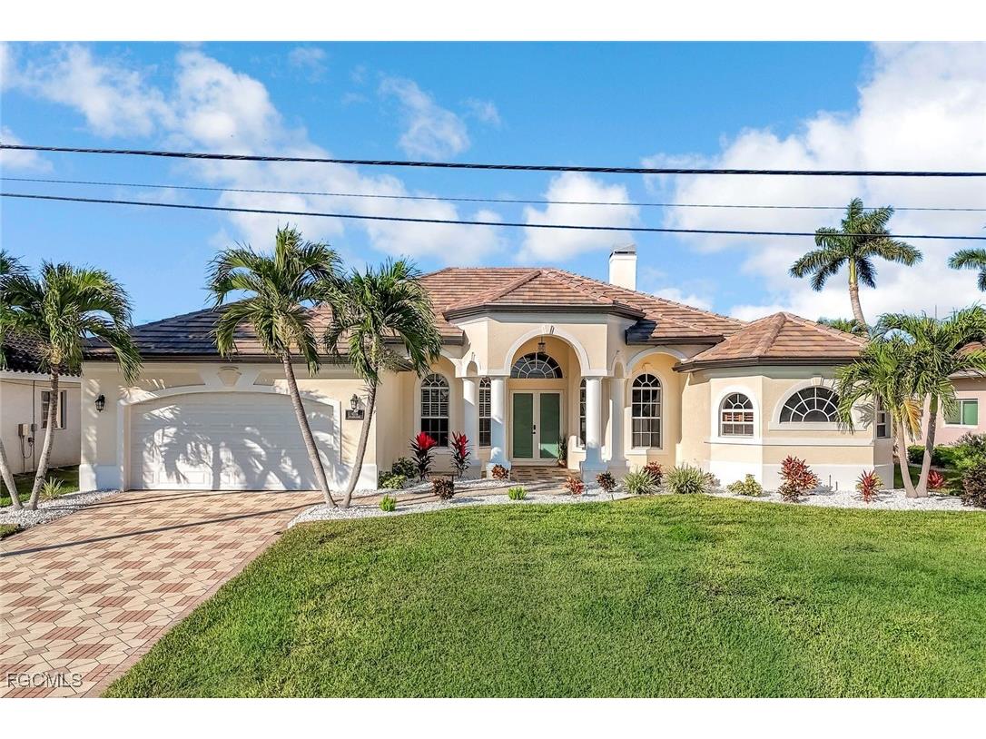 4518 SW 22nd Place Cape Coral FL 33914 2025023703 image3