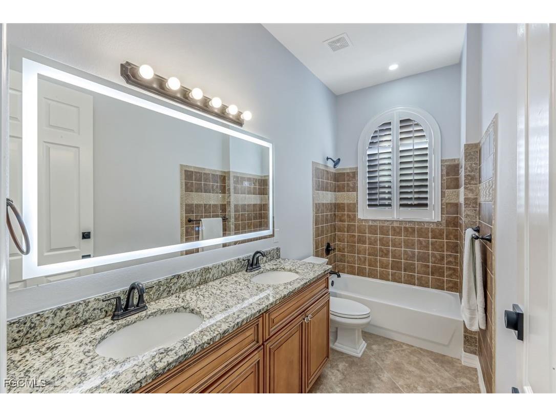 4518 SW 22nd Place Cape Coral FL 33914 2025023703 image32