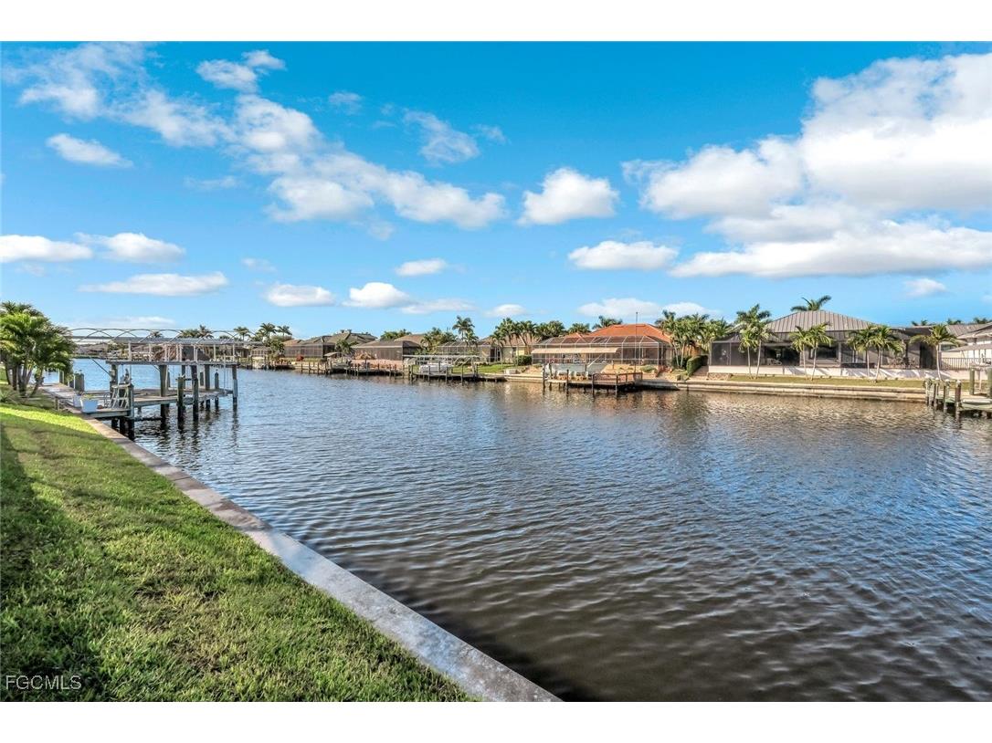 4518 SW 22nd Place Cape Coral FL 33914 2025023703 image44