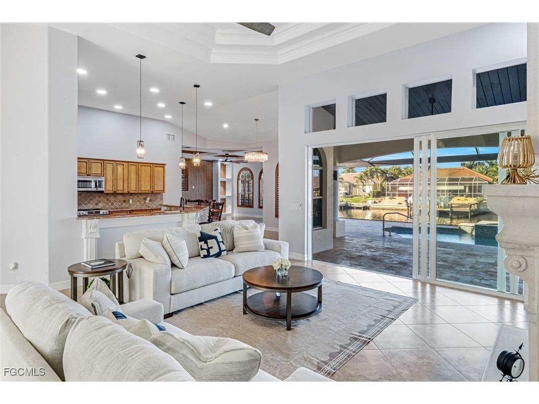 4518 SW 22nd Place Cape Coral FL 33914 2025023703 image7