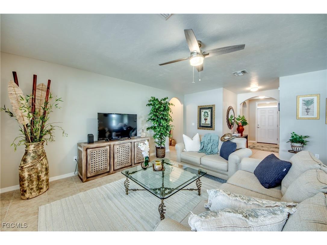 4518 SW 9th Avenue Cape Coral FL 33914 2026003249 image10