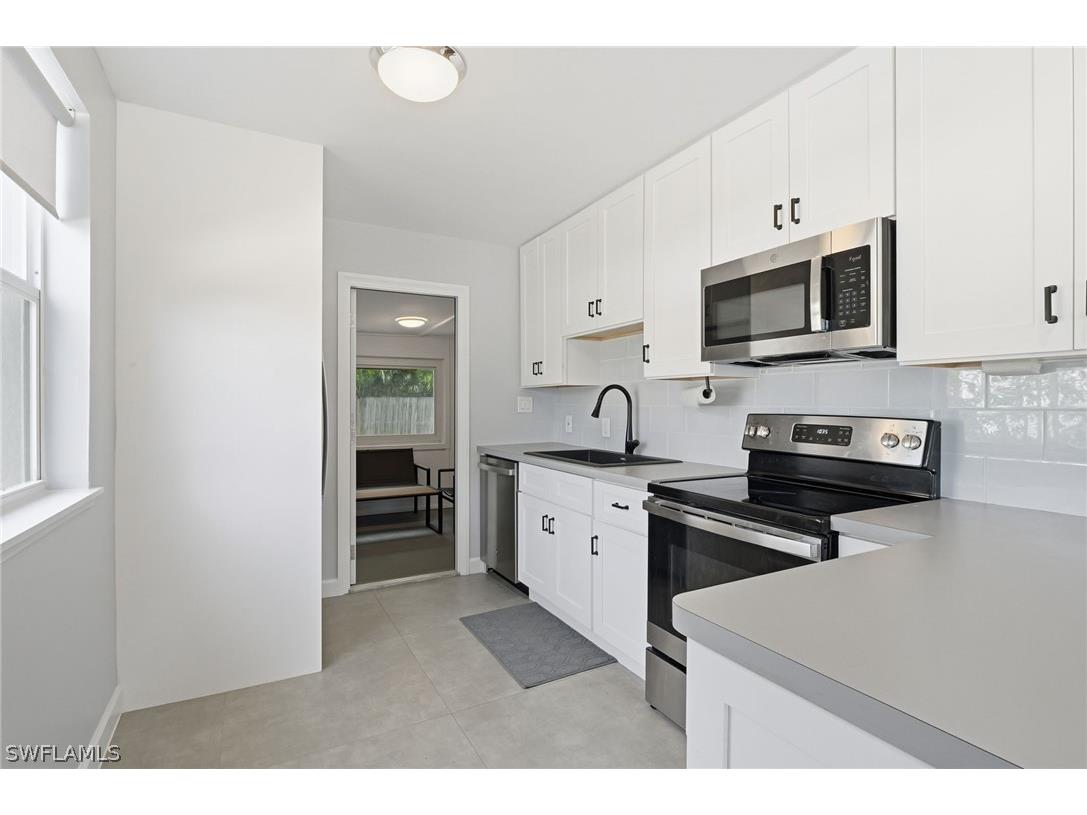 4518 W Alhambra Circle Naples FL 34103 226006287 image17