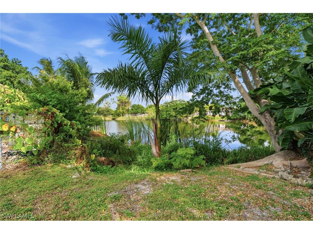 4518 W Alhambra Circle Naples FL 34103 226006287 image25