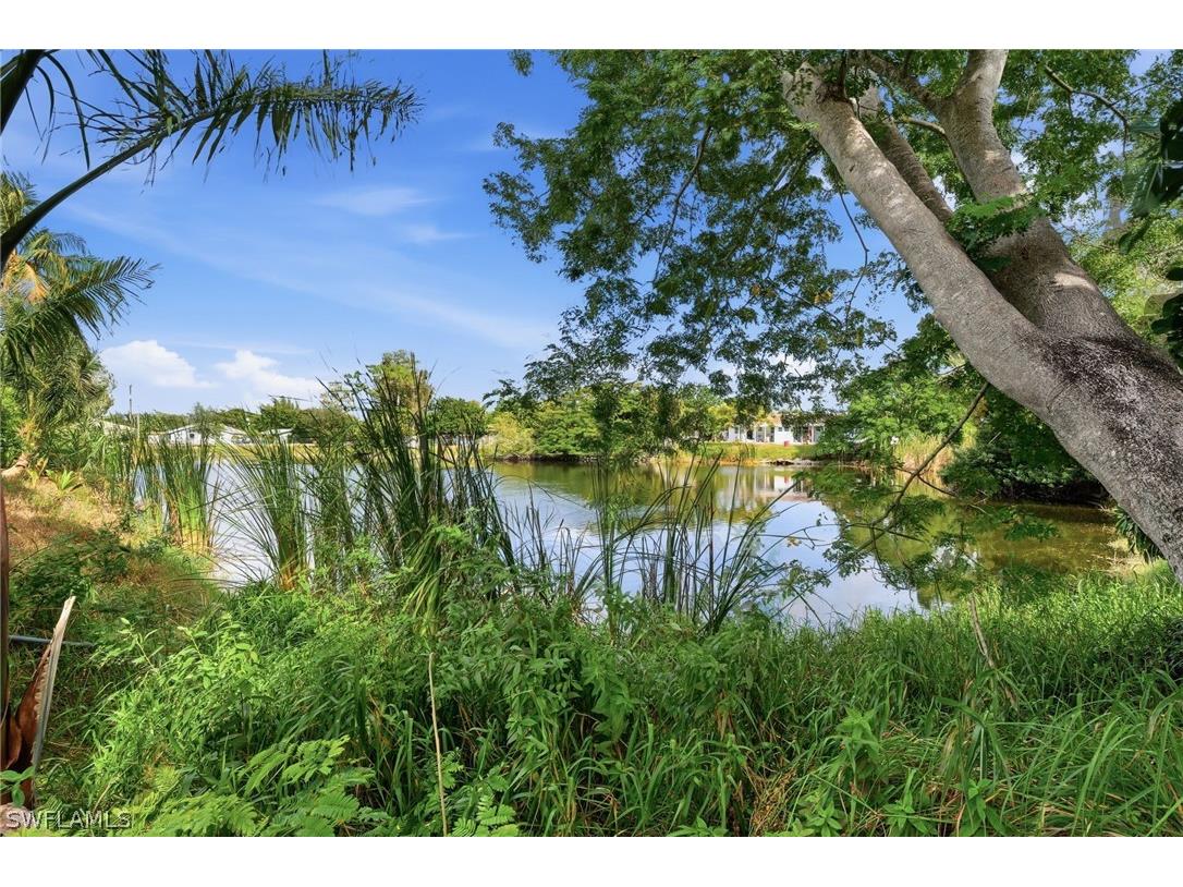 4518 W Alhambra Circle Naples FL 34103 226006287 image3