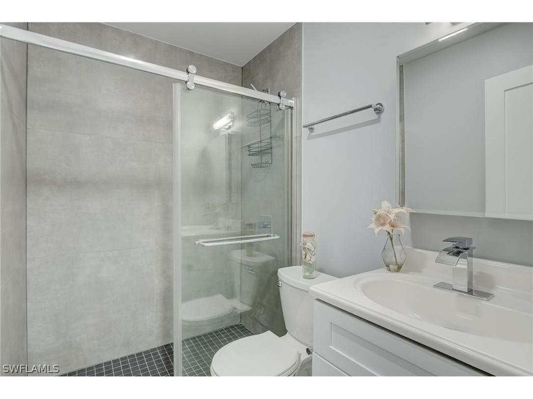 4518 W Alhambra Circle Naples FL 34103 226006287 image9