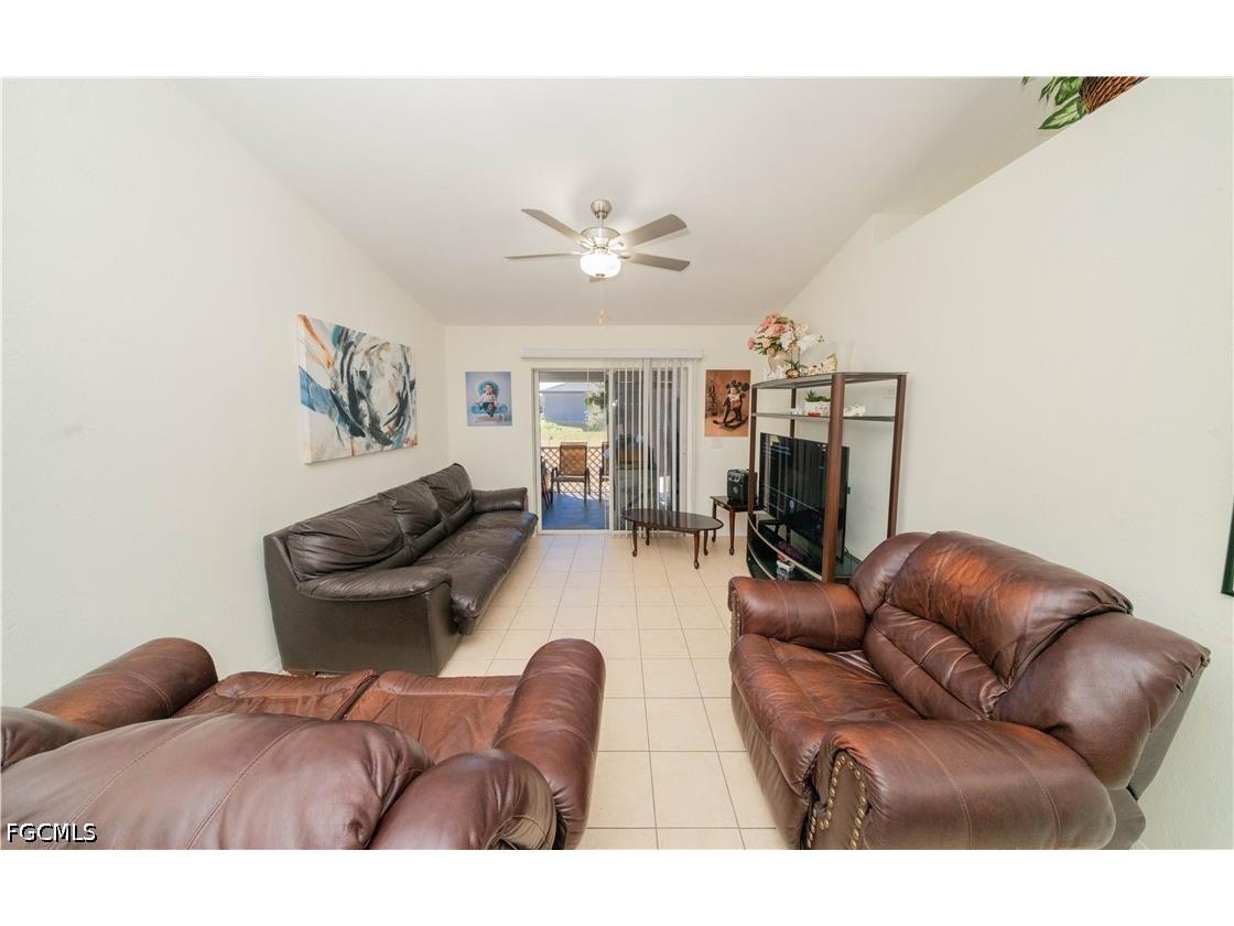 4519 25th Street SW Lehigh Acres FL 33973 2026016000 image2