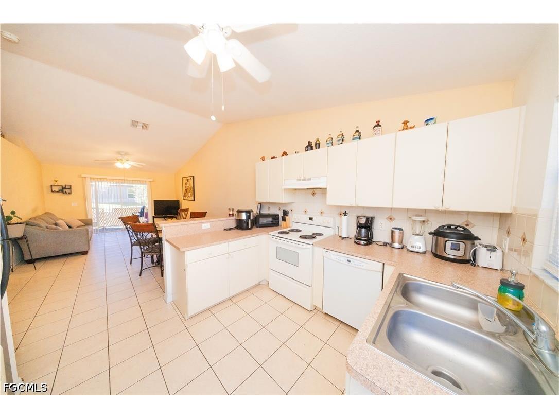 4519 25th Street SW Lehigh Acres FL 33973 2026016000 image20