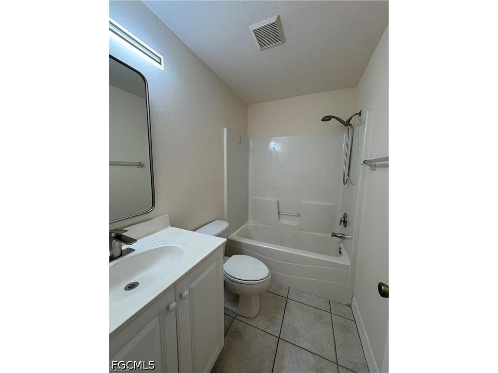 4519/4521 SW 7th Place #4519 Cape Coral FL 33914 2026016283 image14