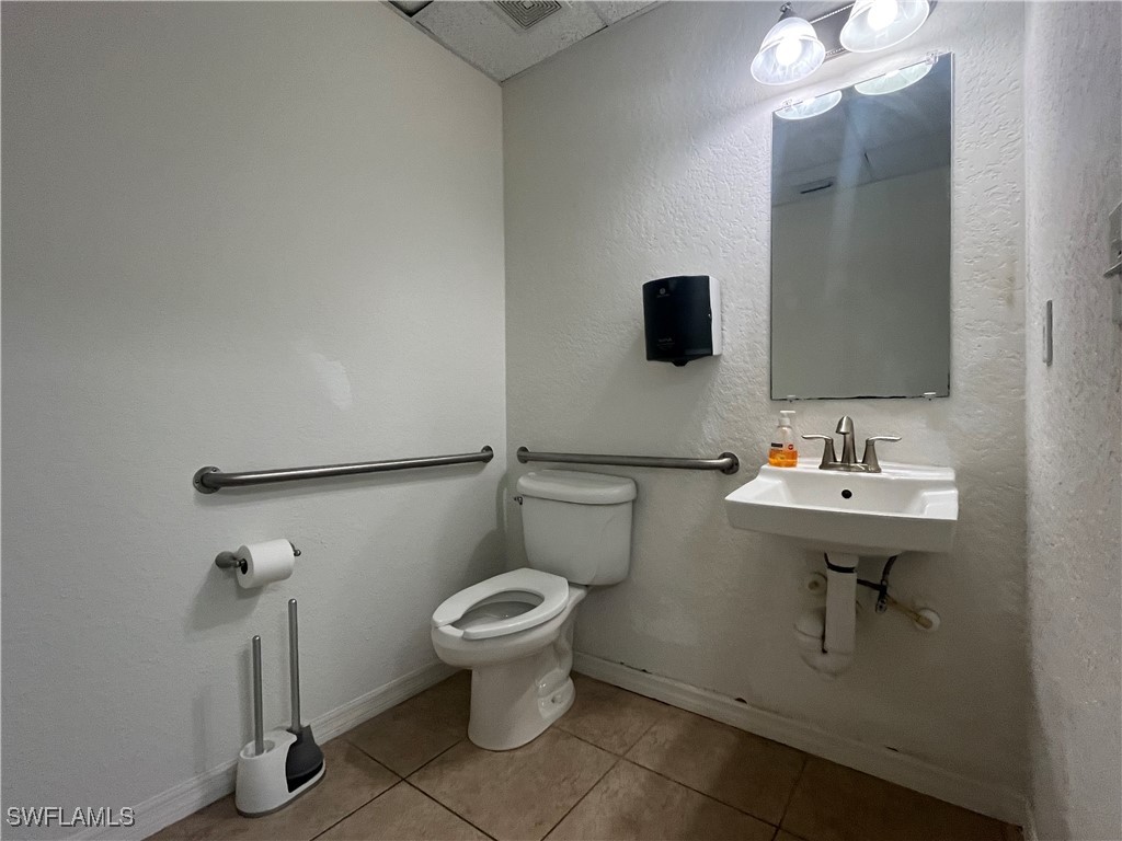 4519 SE 16th Place #102 Cape Coral FL 33904 225031151 image17