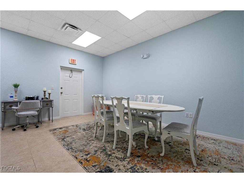 4519 SE 16th Place #111 Cape Coral FL 33904 2025023902 image5