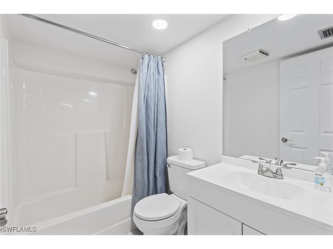 452 Bristle Cone Lane #27 Naples FL 34113 226000378 image12