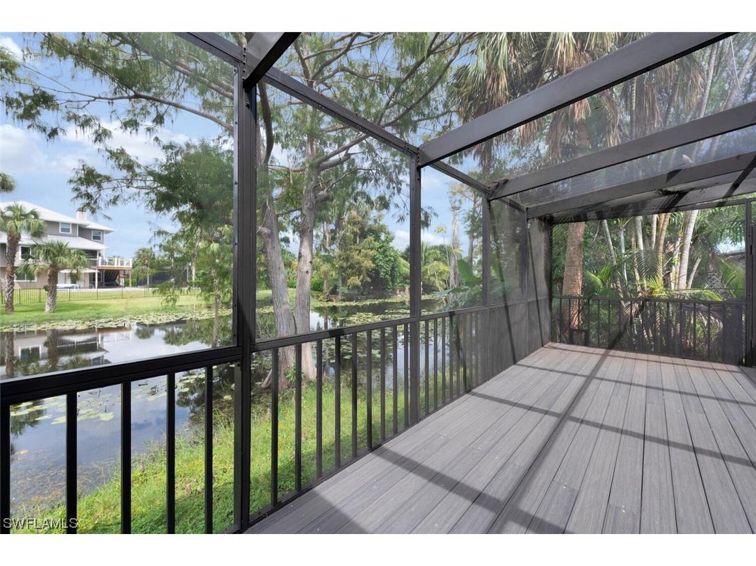 452 Sharwood Drive Naples FL 34110 223074666 image1