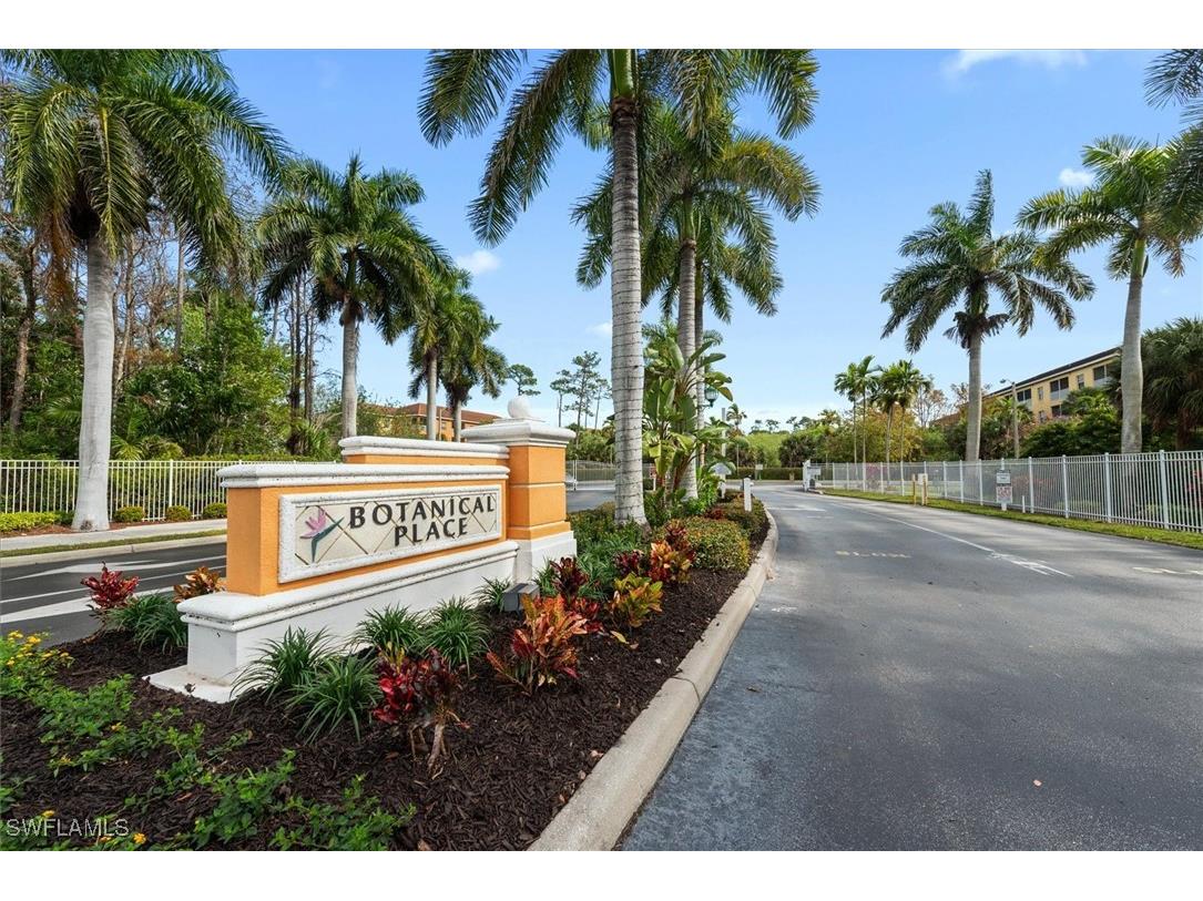 4520 Botanical Place Circle #403 Naples FL 34112 226003975 image16