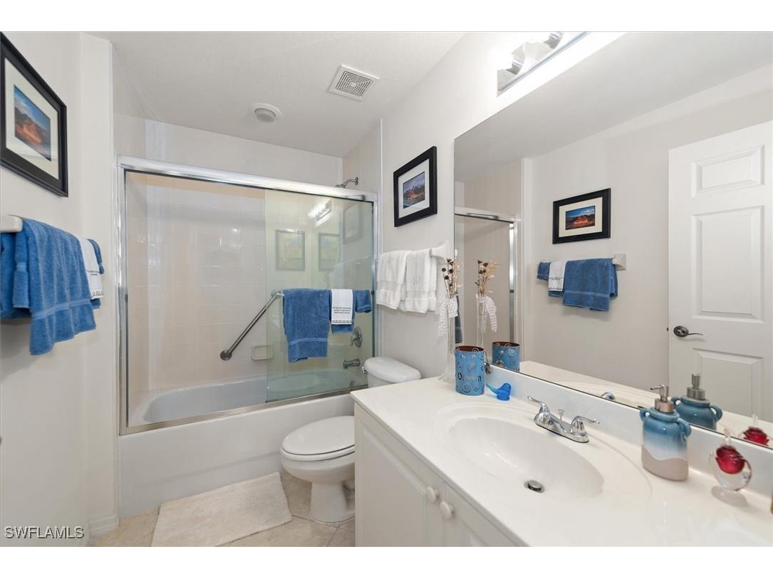 4520 Botanical Place Circle #403 Naples FL 34112 226003975 image9
