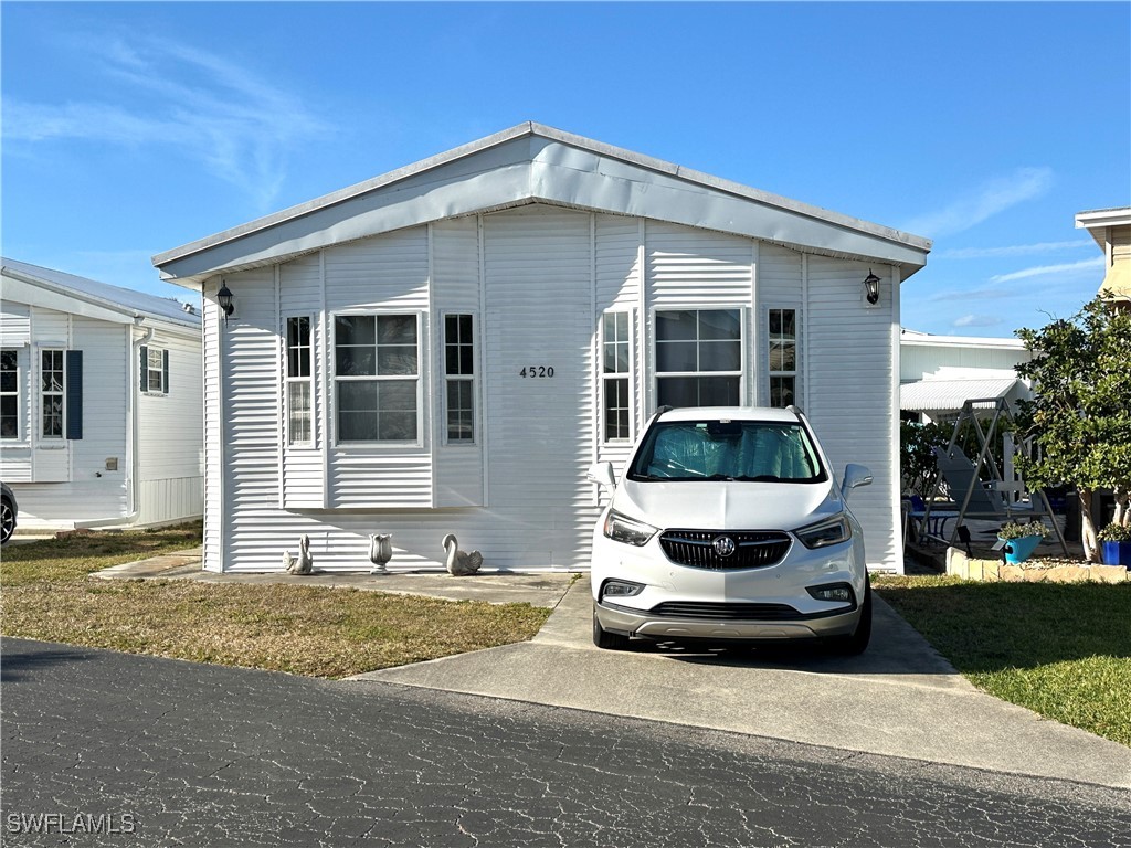 4520 Candlestick Court E Estero FL 33928 226003537 image1