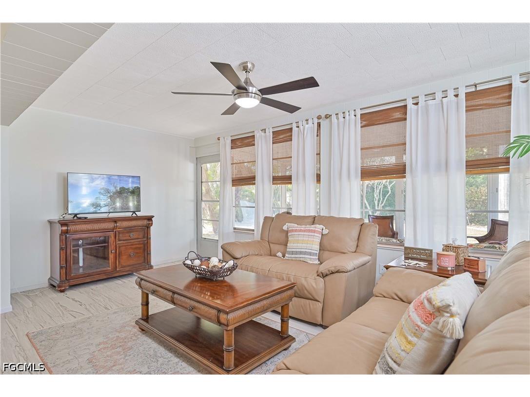 4520 SE 9th Avenue Cape Coral FL 33904 2026015731 image11