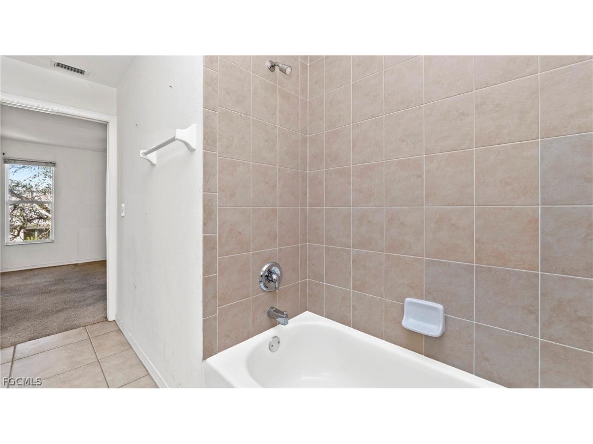 4520 Skyline Boulevard #201 Cape Coral FL 33914 2026006038 image18