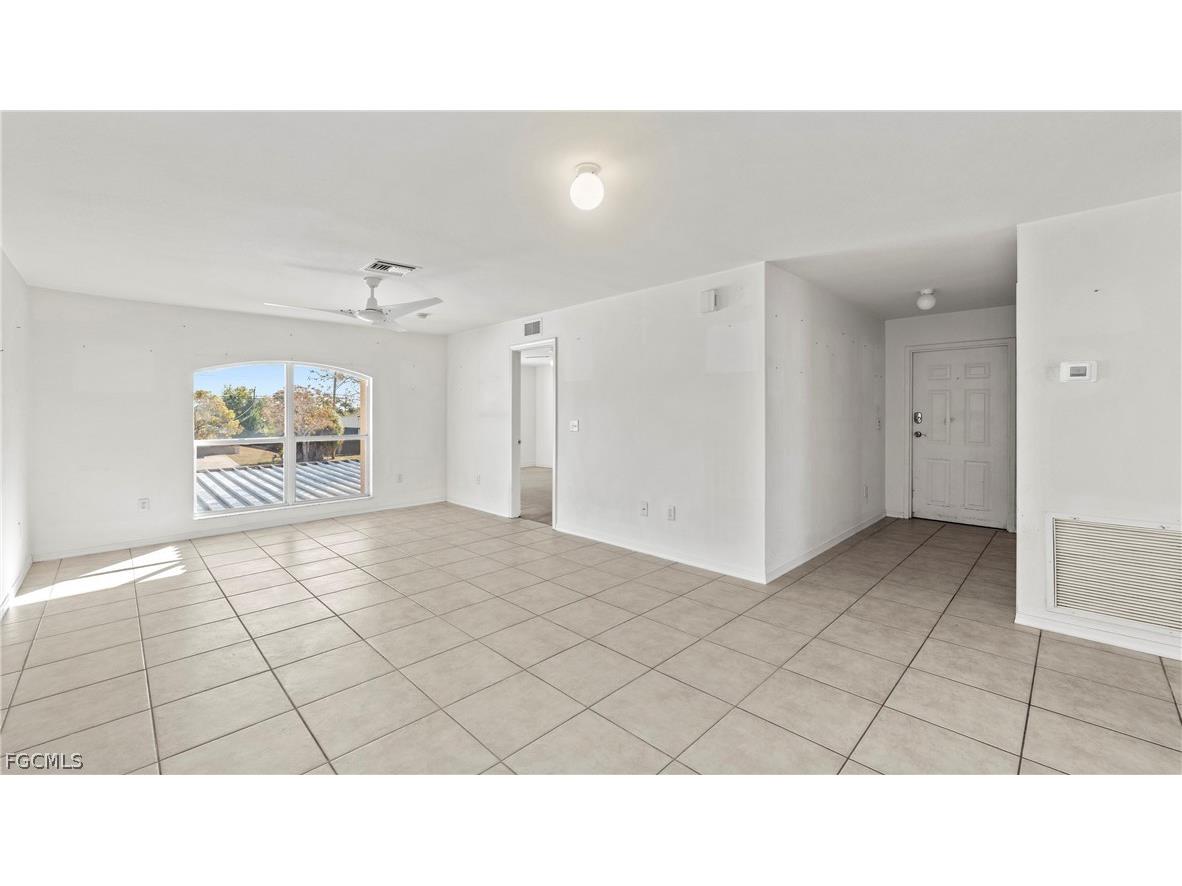 4520 Skyline Boulevard #201 Cape Coral FL 33914 2026006038 image7