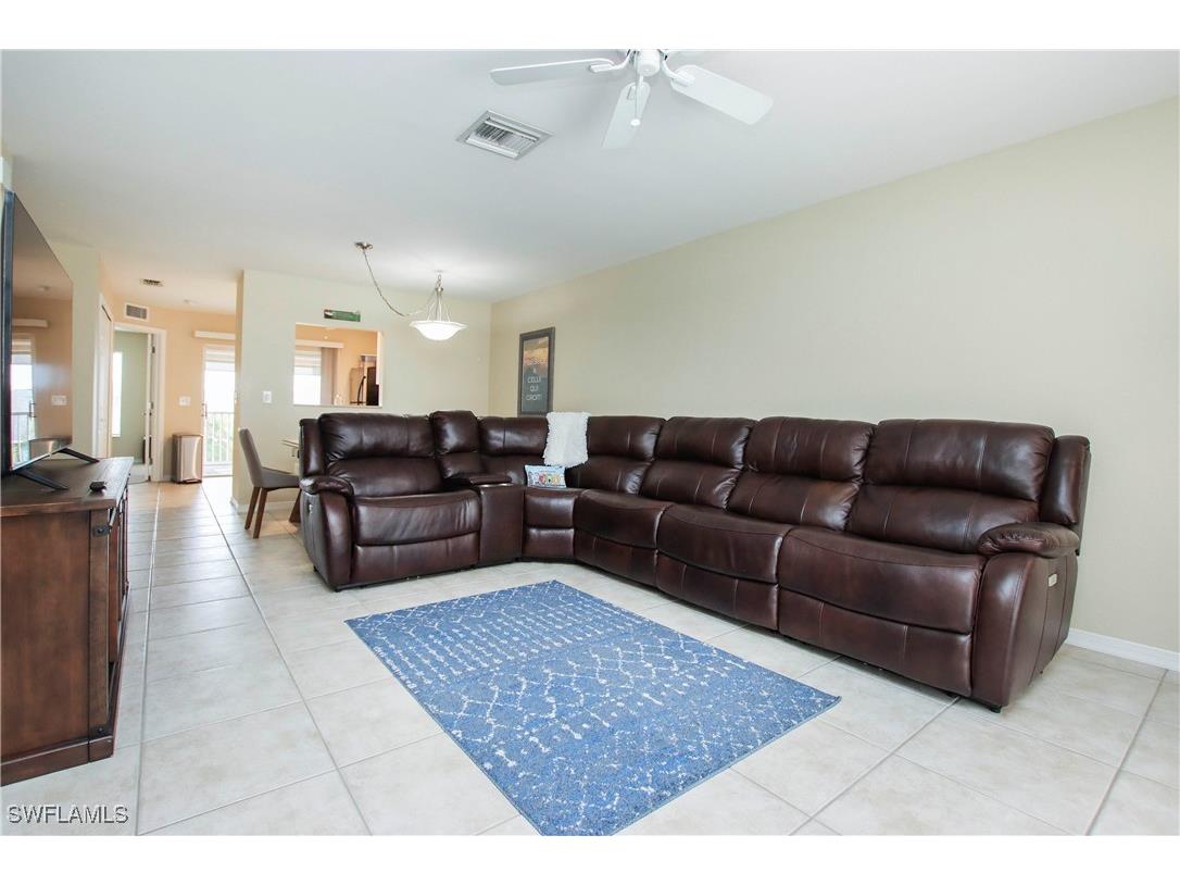 4520 Skyline Boulevard #206 Cape Coral FL 33914 225056386 image3