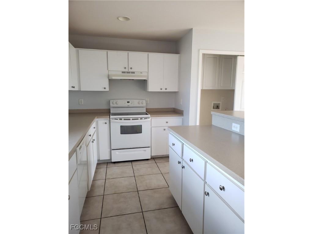 4520 Skyline Boulevard #208 Cape Coral FL 33914 2025015815 image18