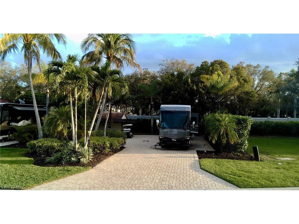 4520 Southern Breeze Drive Naples FL 34114 226010283 image2