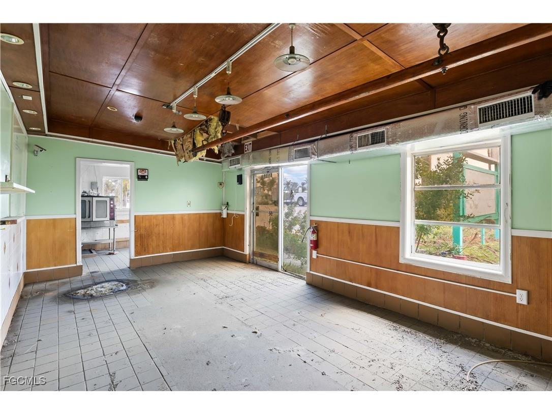 4520 and 4530 Pine Island Road NW Matlacha FL 33993 2025021614 image31