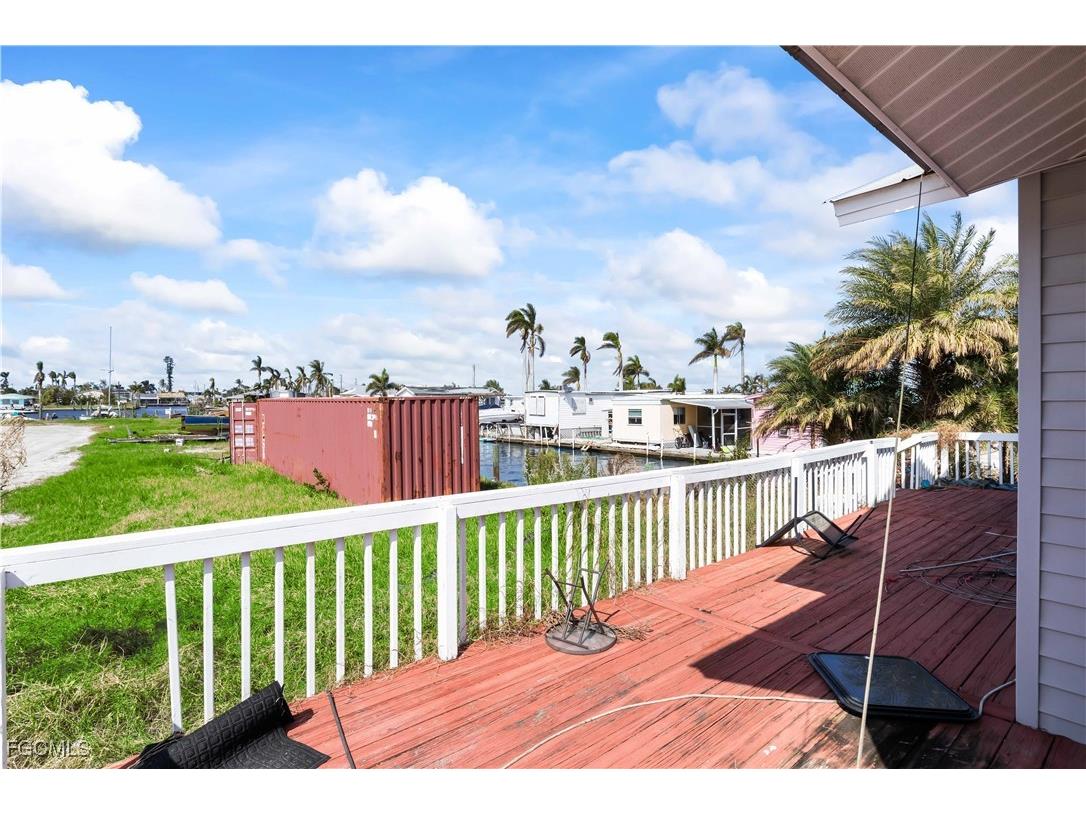 4520 and 4530 Pine Island Road NW Matlacha FL 33993 2025021614 image36