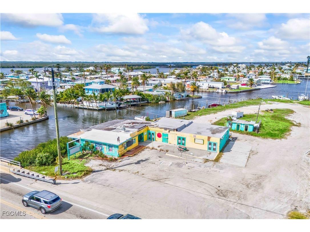 4520 and 4530 Pine Island Road NW Matlacha FL 33993 2025021614 image46