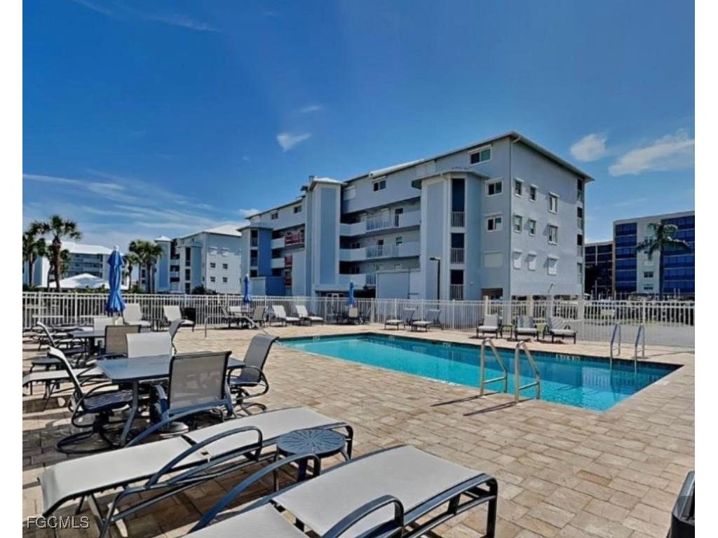 4521 Bay Beach Lane #324 Fort Myers Beach FL 33931 2025010446 image17