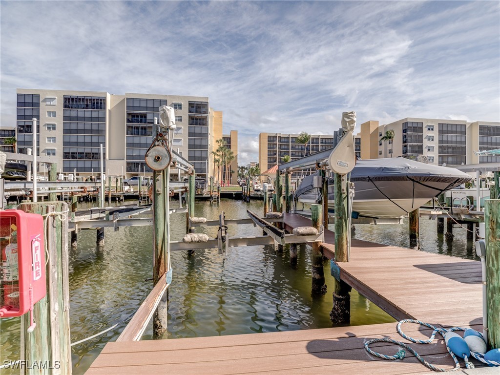 4521 Bay Beach Lane #326 Fort Myers Beach FL 33931 225003571 image1