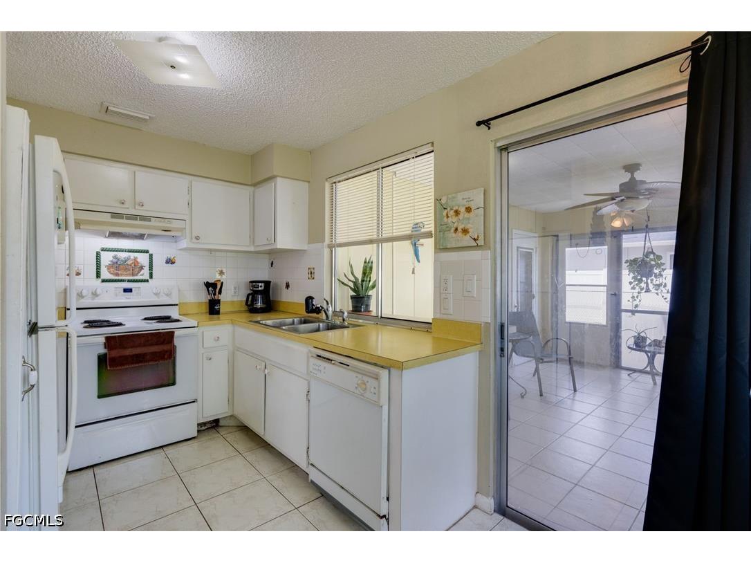 4521 Orchid Boulevard Cape Coral FL 33904 2026016880 image8