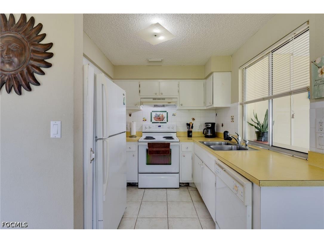 4521 Orchid Boulevard Cape Coral FL 33904 2026016880 image9