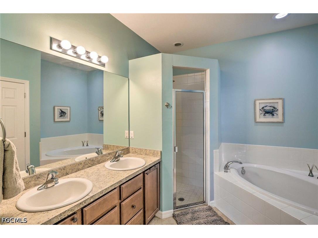 4521 SW 10th Avenue Cape Coral FL 33914 2026017972 image12