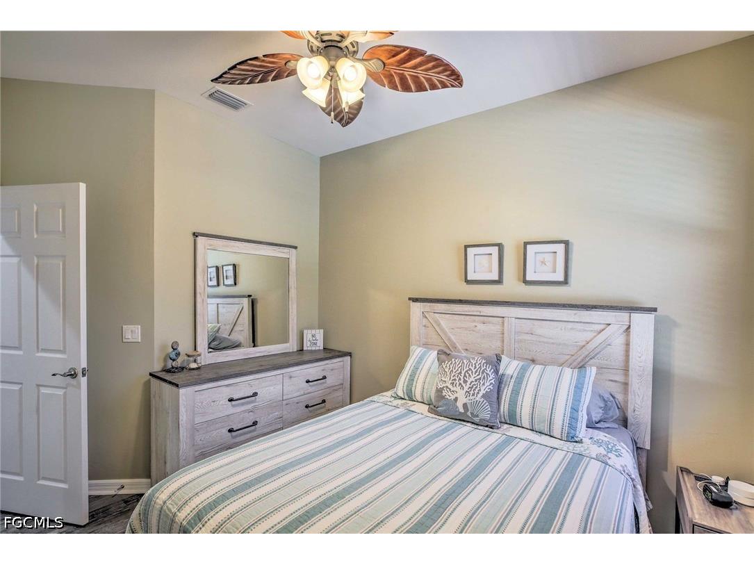 4521 SW 10th Avenue Cape Coral FL 33914 2026017972 image23