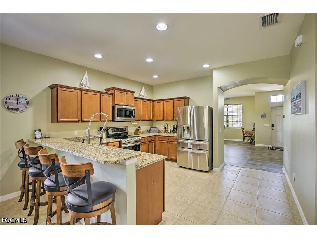 4521 SW 10th Avenue Cape Coral FL 33914 2026017972 image9