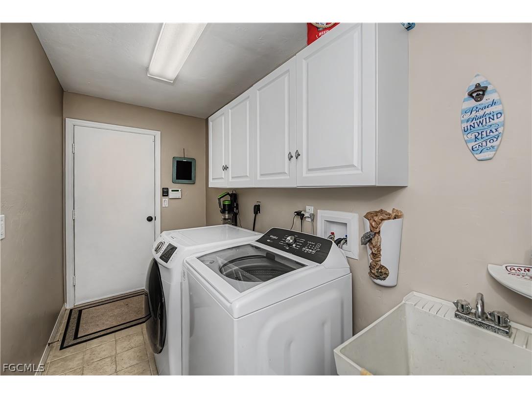 4521 SW 2nd Avenue Cape Coral FL 33914 2026009536 image38