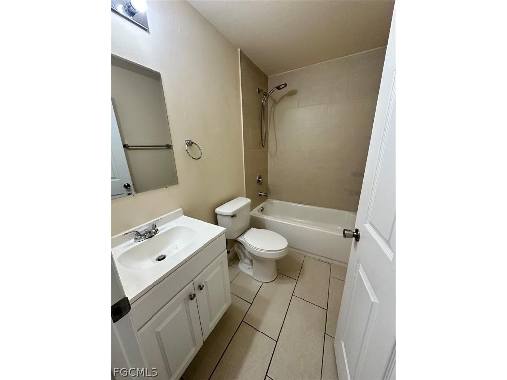 4521 SW 9th Avenue Cape Coral FL 33914 2026009392 image14