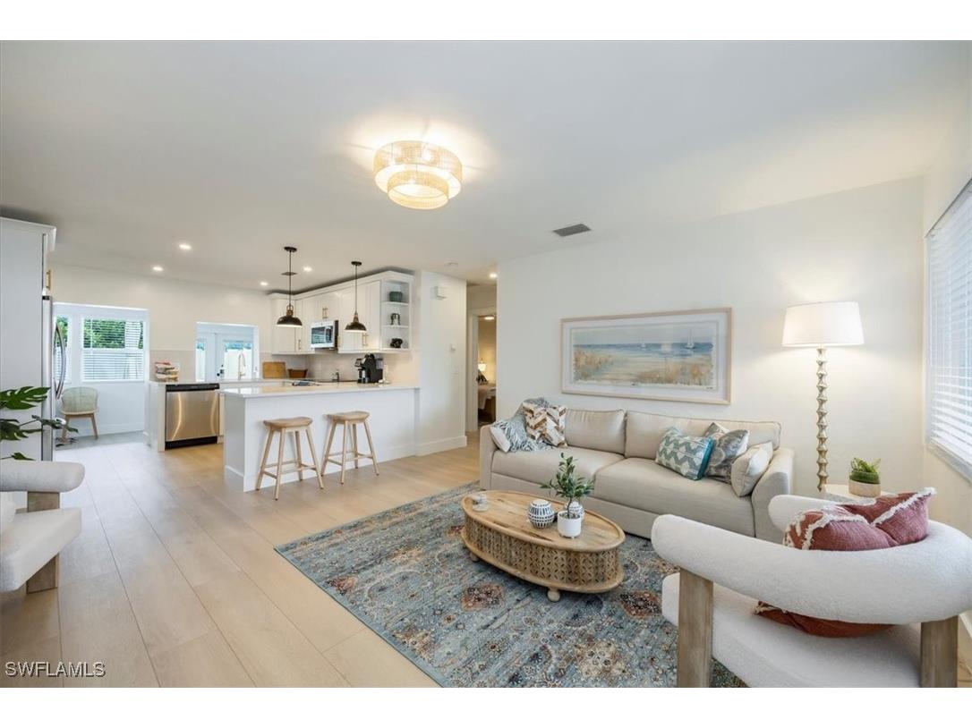 4523 Fluvia Avenue Naples FL 34103 225070486 image2