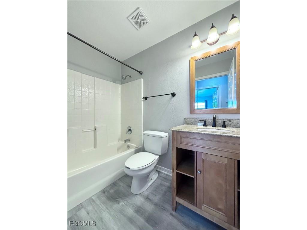 4523 SW 7th Place Cape Coral FL 33914 2025014421 image13