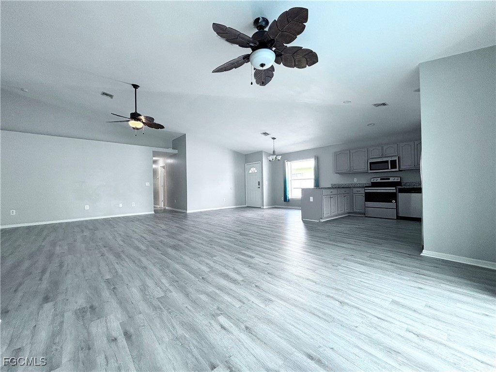 4523 SW 7th Place Cape Coral FL 33914 2025014421 image3