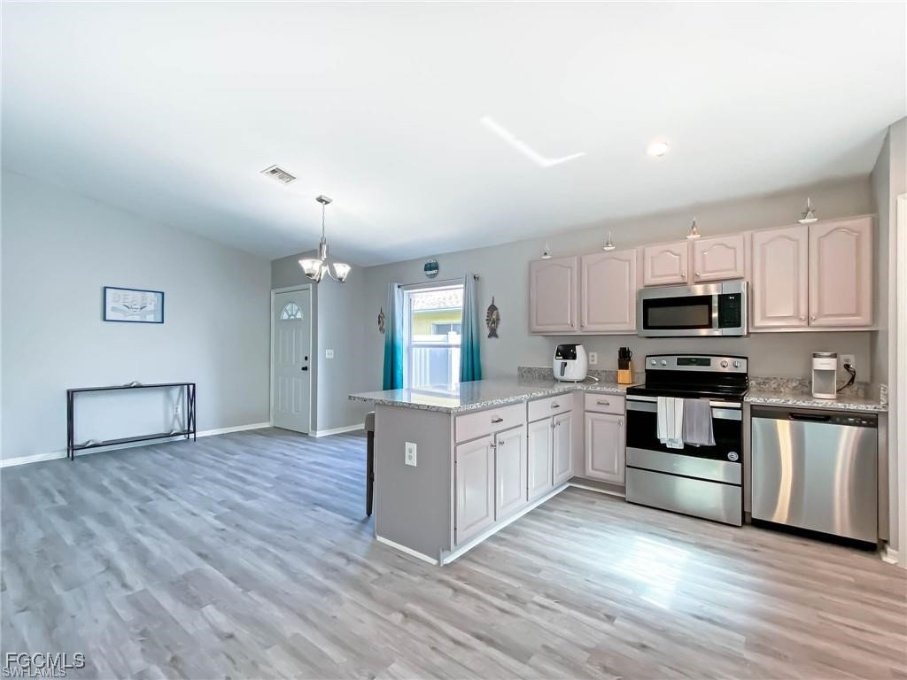 4523 SW 7th Place Cape Coral FL 33914 2025014421 image4