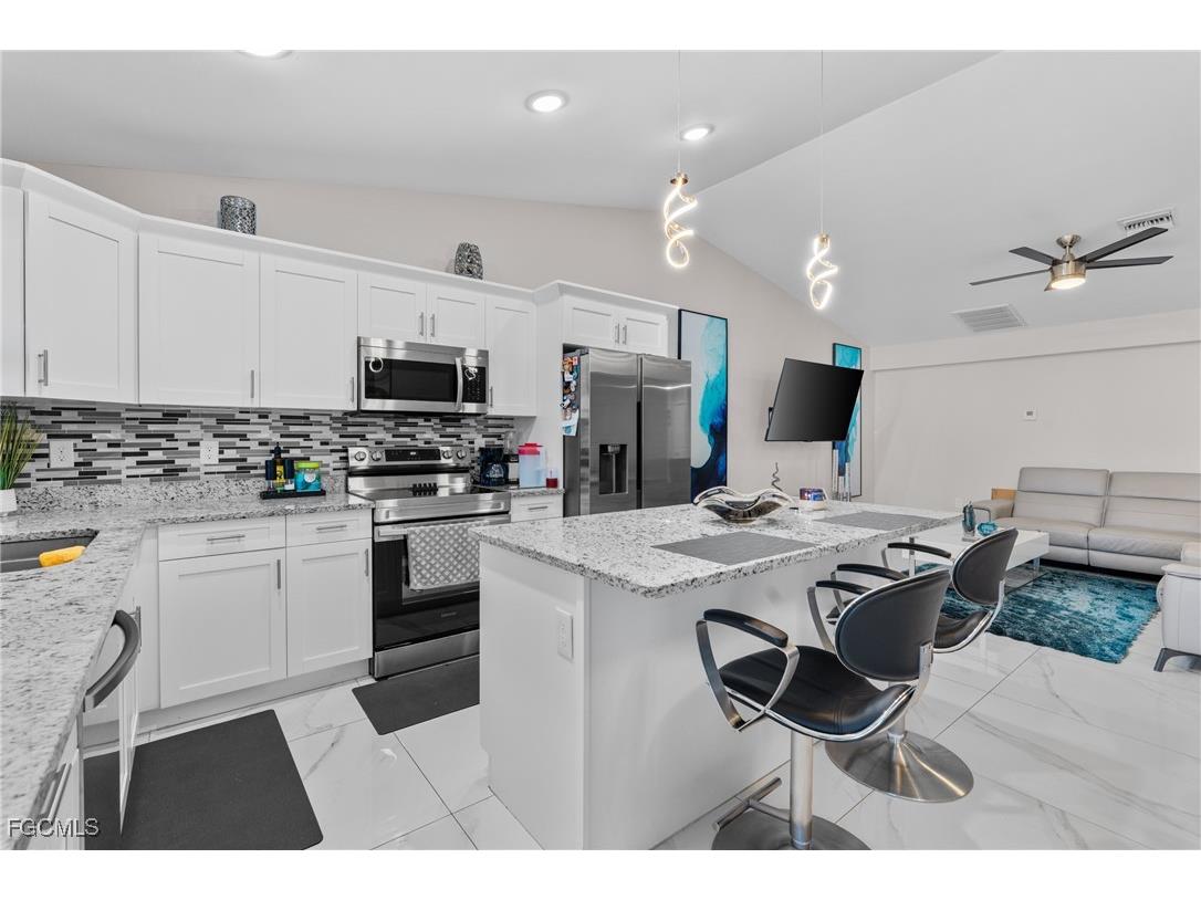 4524 20th Street SW Lehigh Acres FL 33973 2025017185 image14