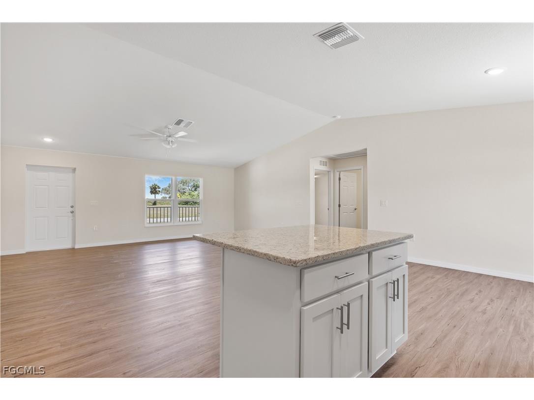 4524 Springview Circle Labelle FL 33935 2026008431 image12
