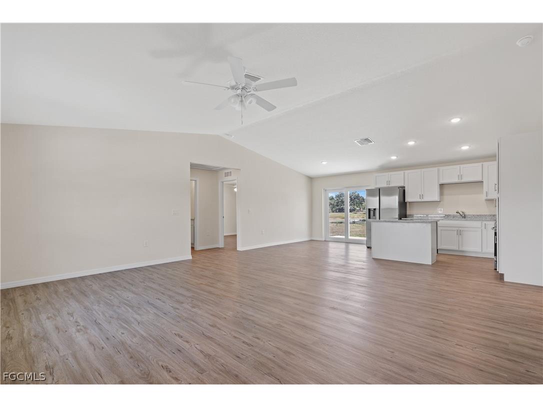 4524 Springview Circle Labelle FL 33935 2026008431 image2