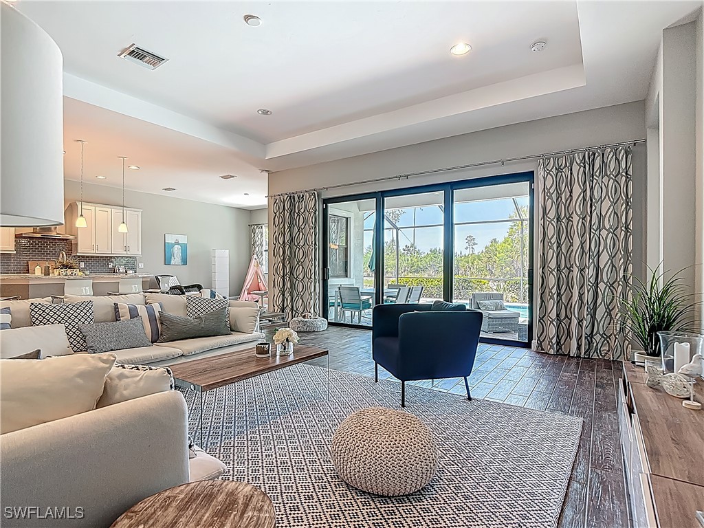 4524 Tamarind Way Naples FL 34119 225050353 image6