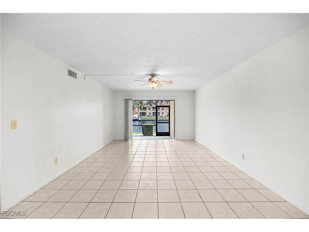 4525 Country Club Boulevard #110 Cape Coral FL 33904 2025013574 image10