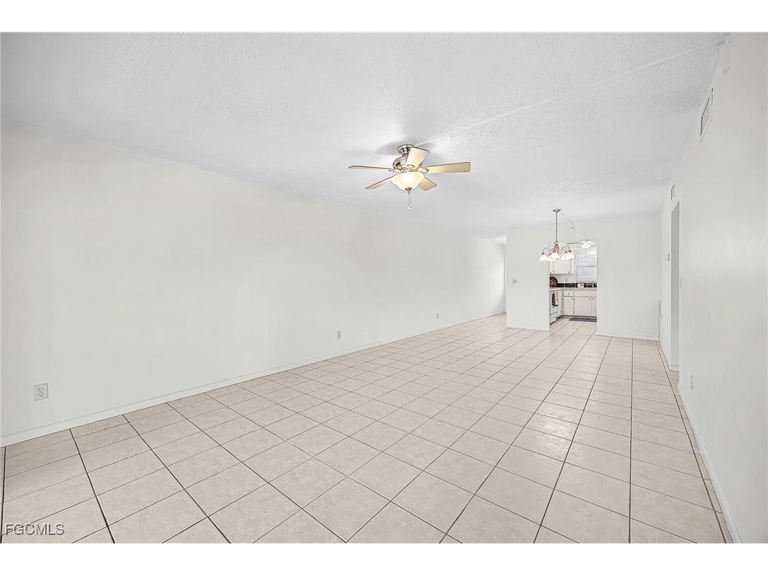 4525 Country Club Boulevard #110 Cape Coral FL 33904 2025013574 image13