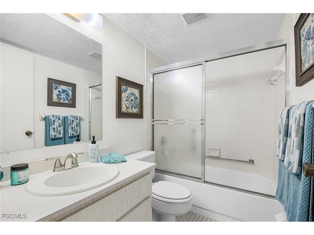 4525 Country Club Boulevard #110 Cape Coral FL 33904 2025013574 image17