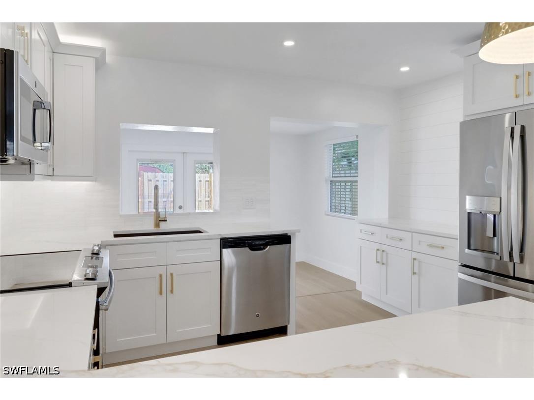 4525 Fluvia Avenue Naples FL 34103 226015623 image12