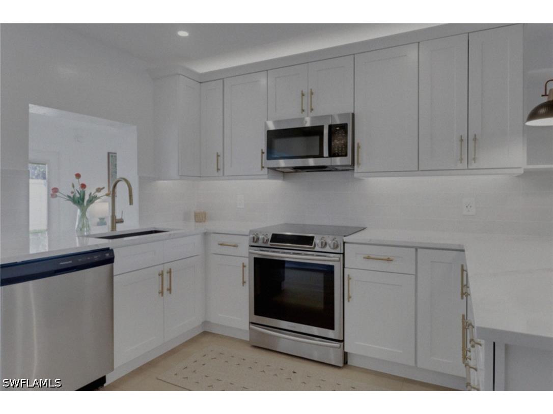 4525 Fluvia Avenue Naples FL 34103 226015623 image13